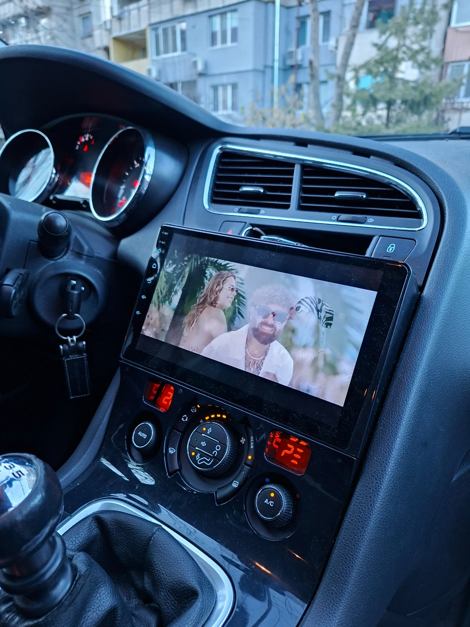 Peugeot 5008 | Mobile.bg � ����������� 11