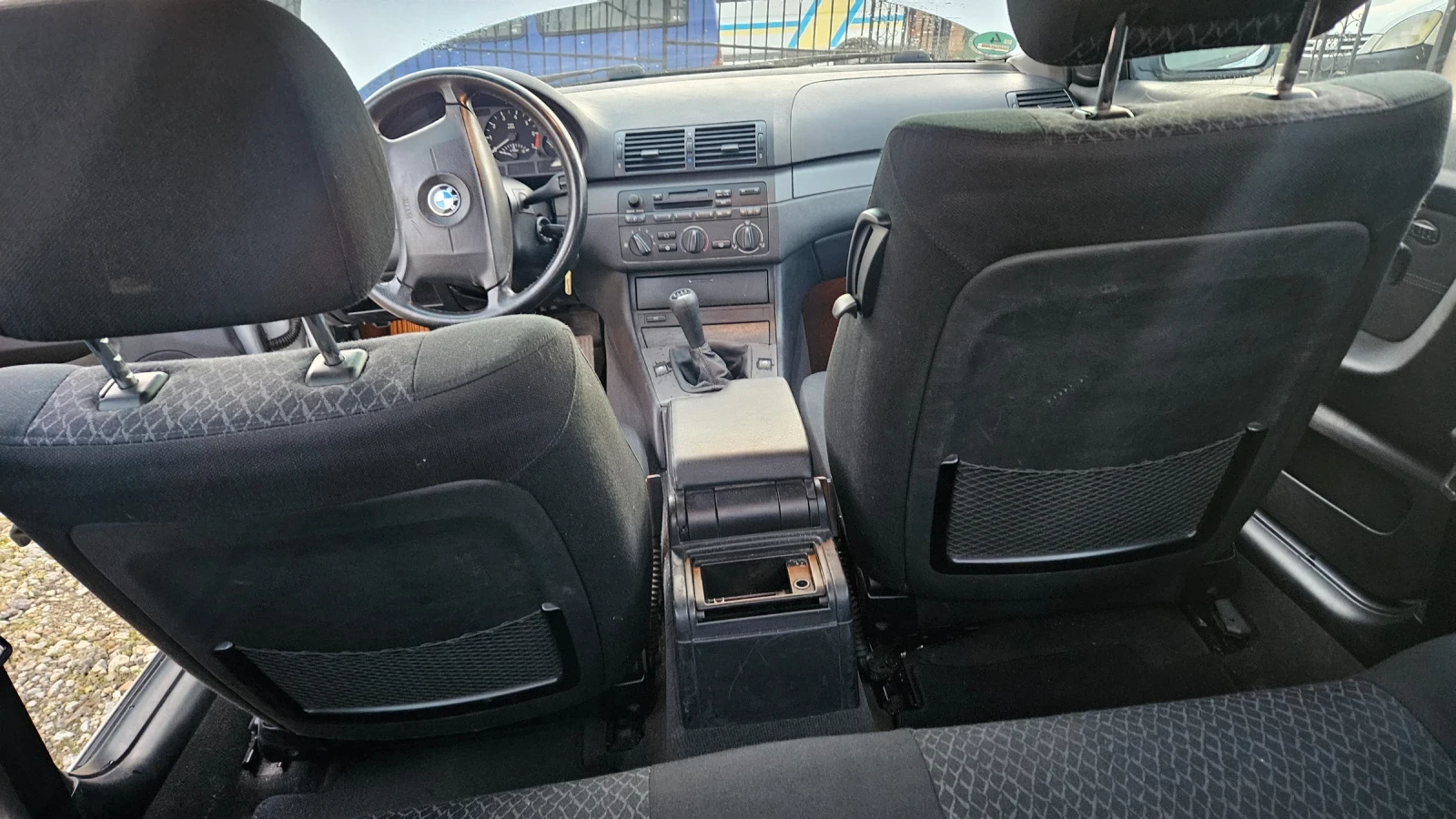 BMW 316 Компакт 1.8и клима, снимка 10 - Автомобили и джипове - 53742938