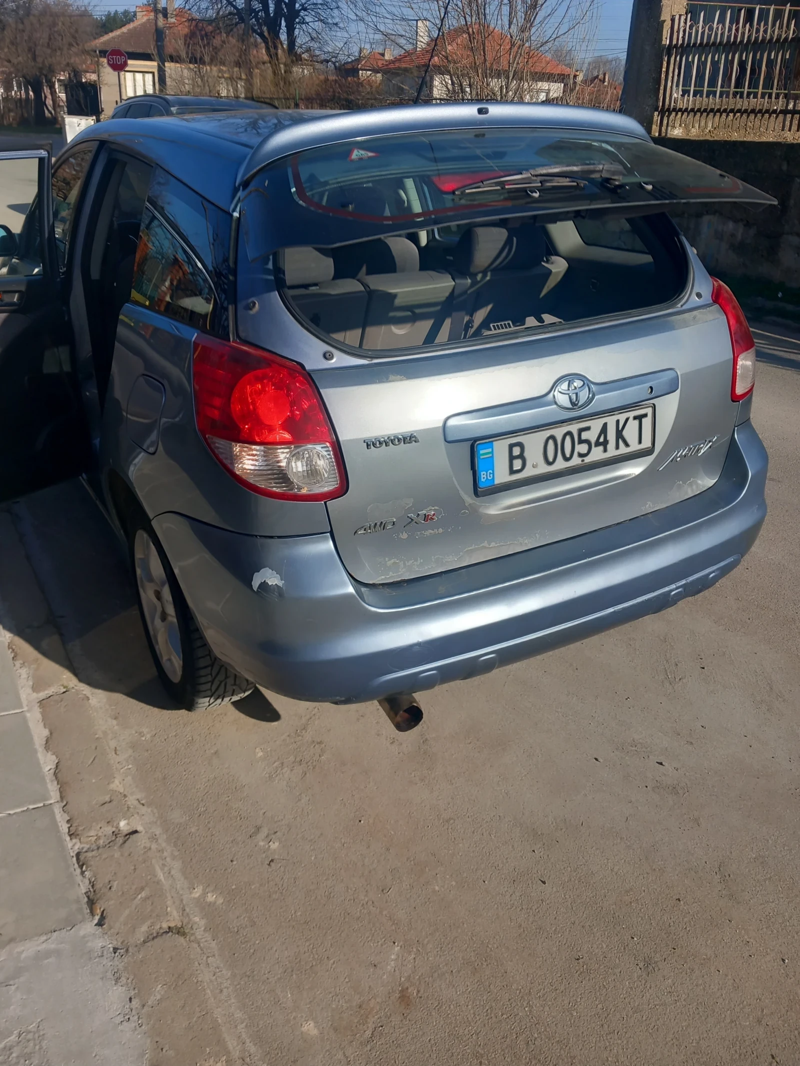 Toyota Corolla Matrix 1800, снимка 5 - Автомобили и джипове - 53912660