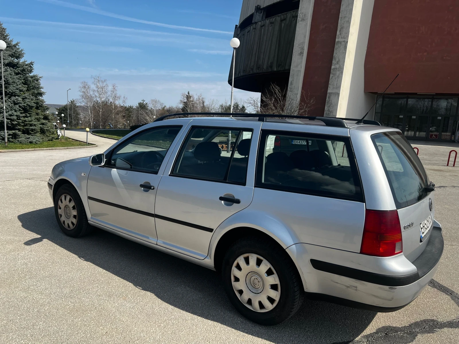 VW Golf 1.9TDI. 101k, снимка 12 - Автомобили и джипове - 53997958