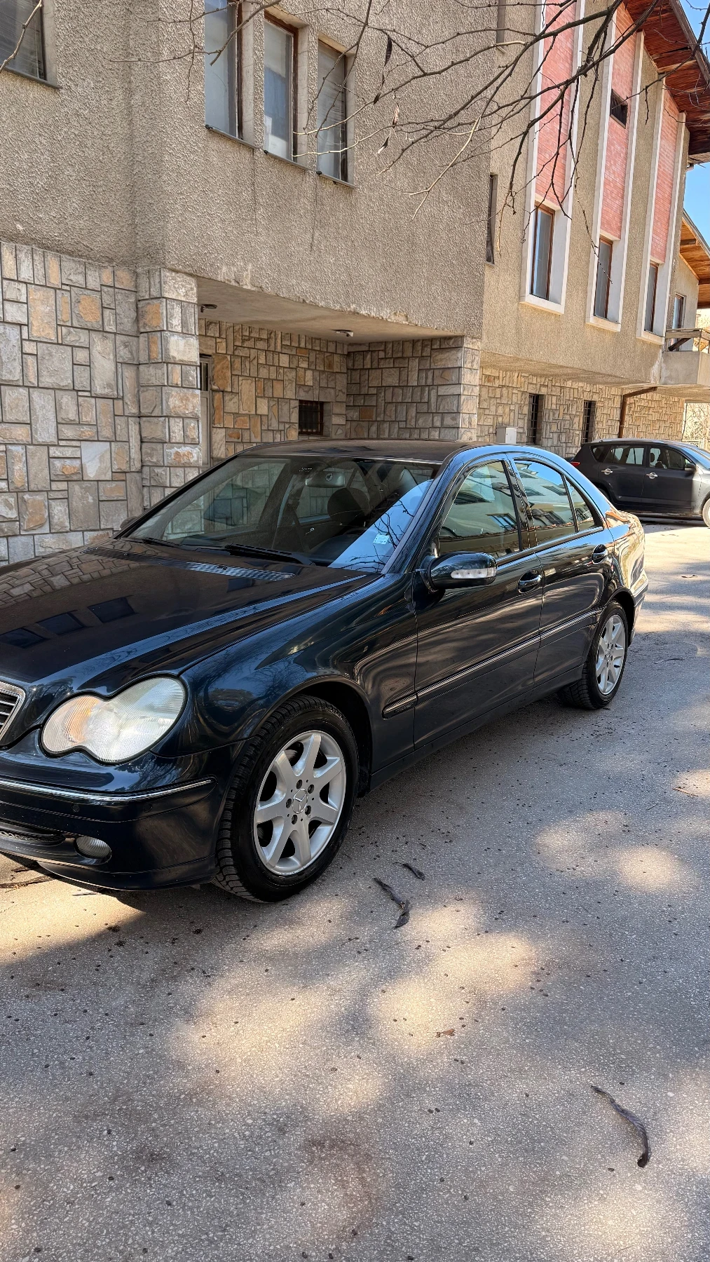 Mercedes-Benz C 200 Kompressor, снимка 2 - Автомобили и джипове - 54139624