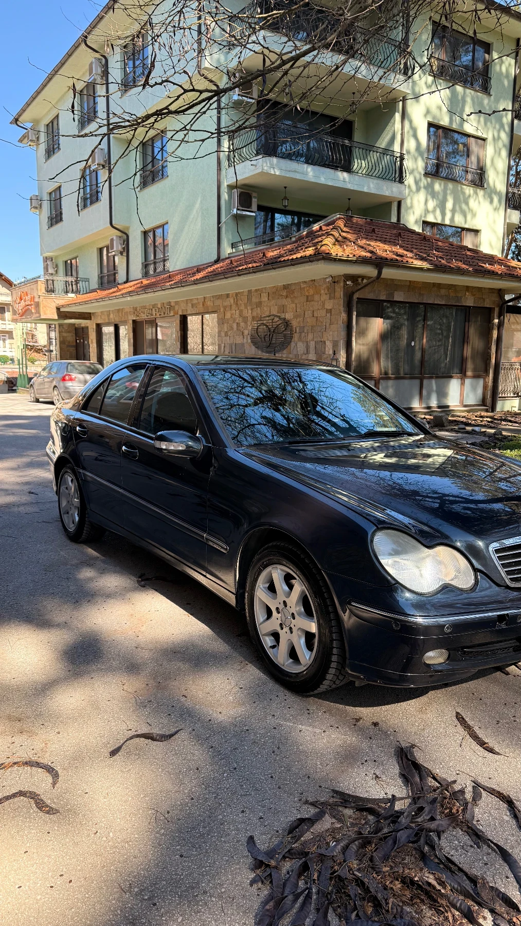 Mercedes-Benz C 200 Kompressor, снимка 6 - Автомобили и джипове - 54139624