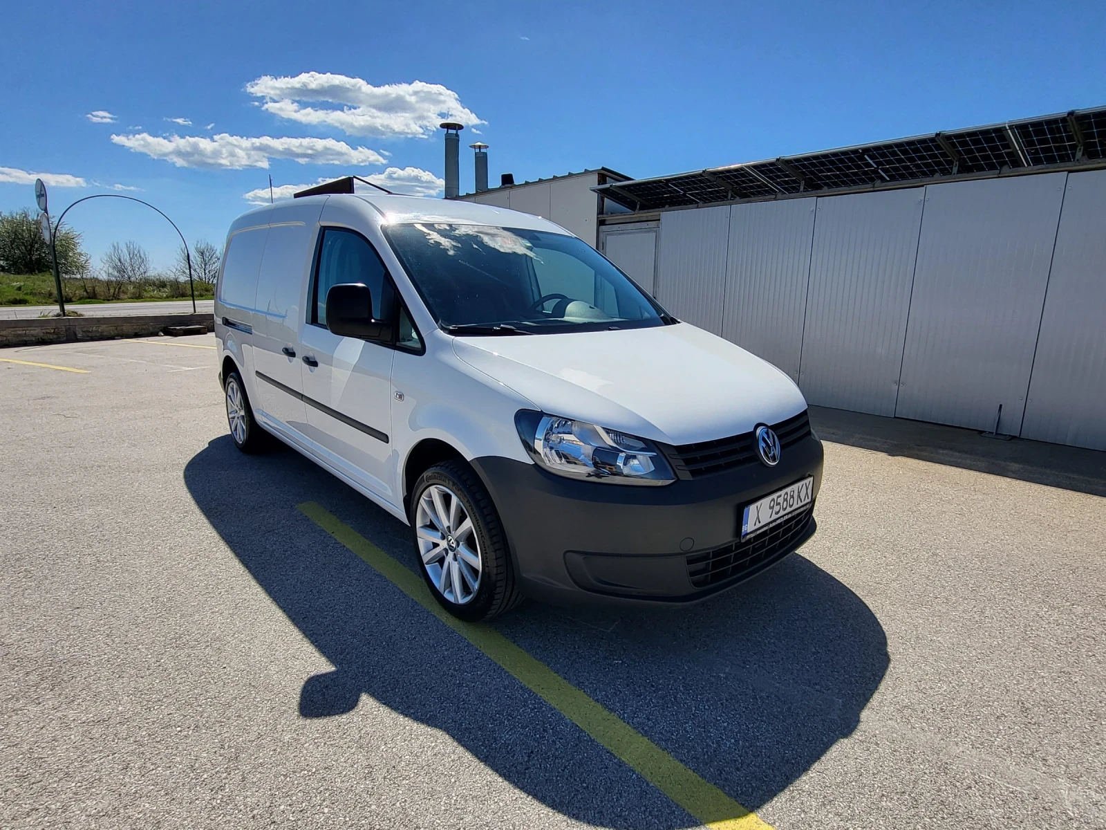 VW Caddy 2.0TDI SWISS, снимка 5 - Автомобили и джипове - 54159079