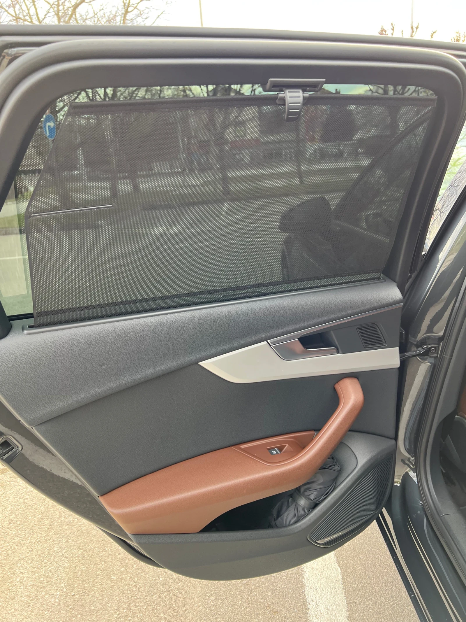 Audi A4 Avant 2.0 TDI, снимка 10 - Автомобили и джипове - 54174339