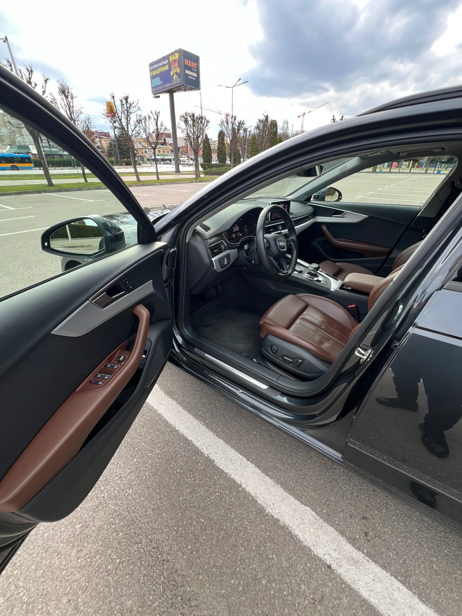 Audi A4 Avant 2.0 TDI, снимка 11 - Автомобили и джипове - 54174339