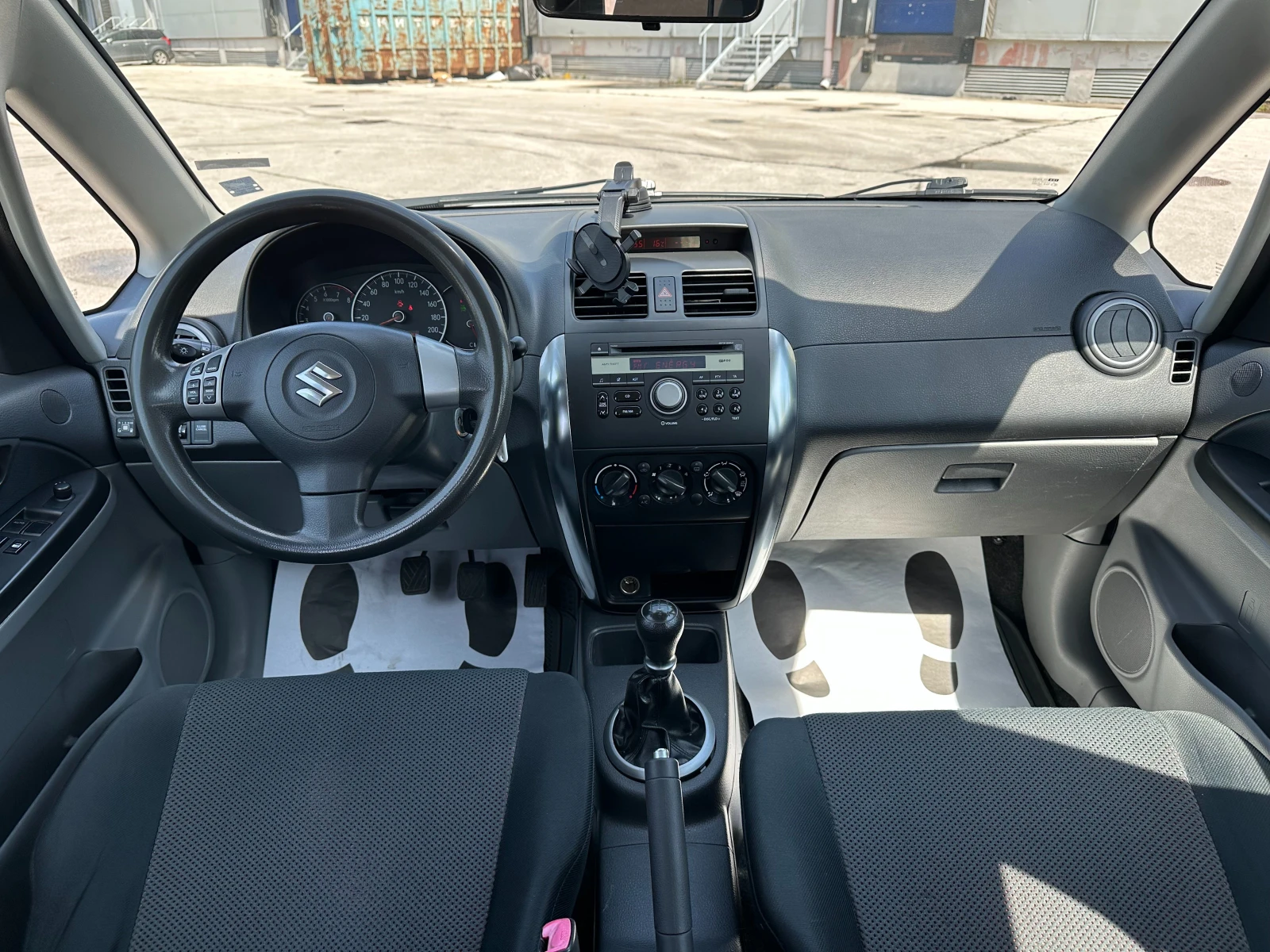 Suzuki SX4 Газ/бензин, снимка 10 - Автомобили и джипове - 54362937