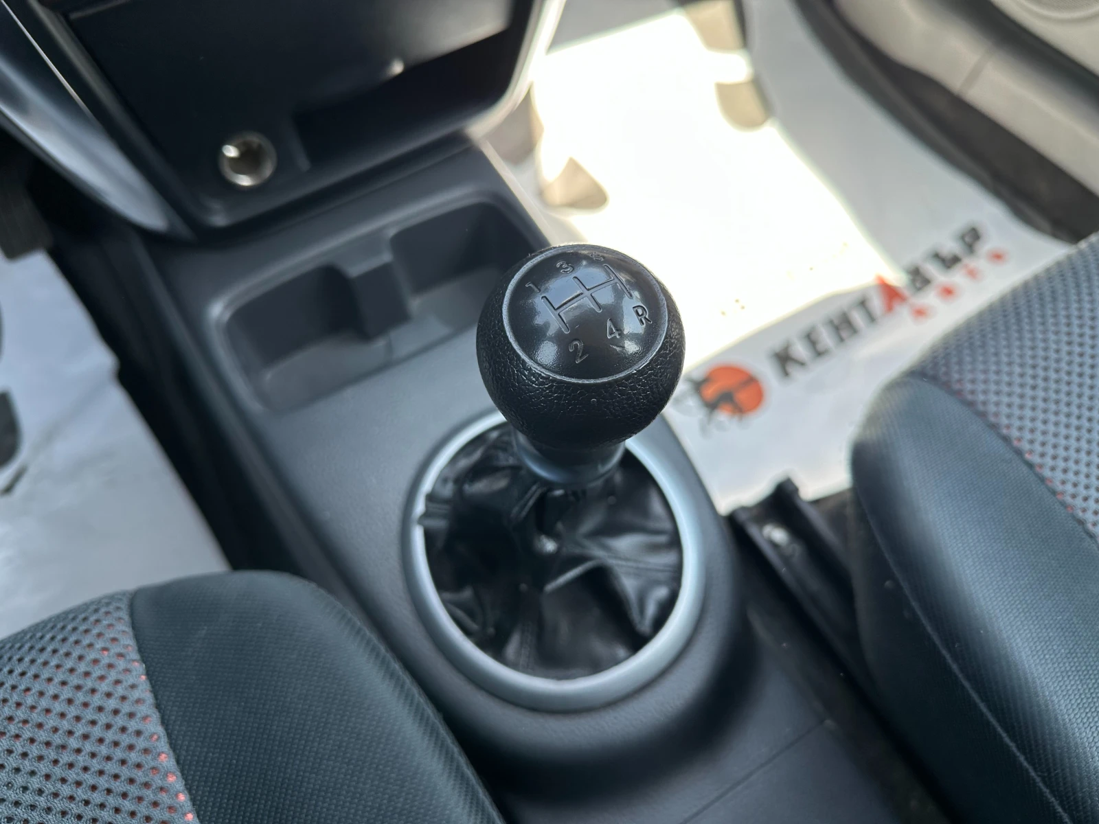 Suzuki SX4 Газ/бензин, снимка 11 - Автомобили и джипове - 54362937