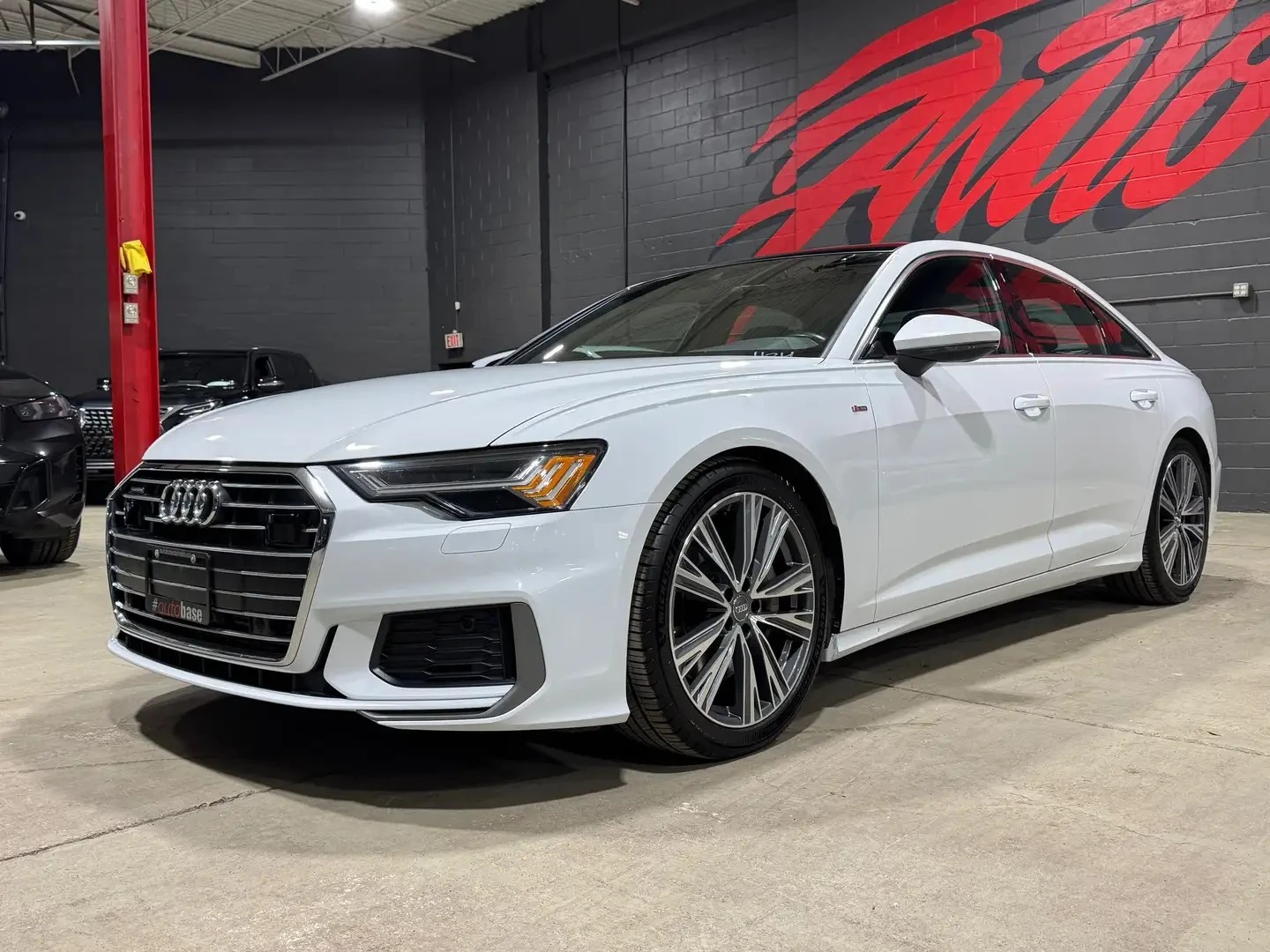 Audi A6 PROGRESSIV / QUATTRO / S-LINE / DRIVER ASSIST, снимка 6 - Автомобили и джипове - 54422215