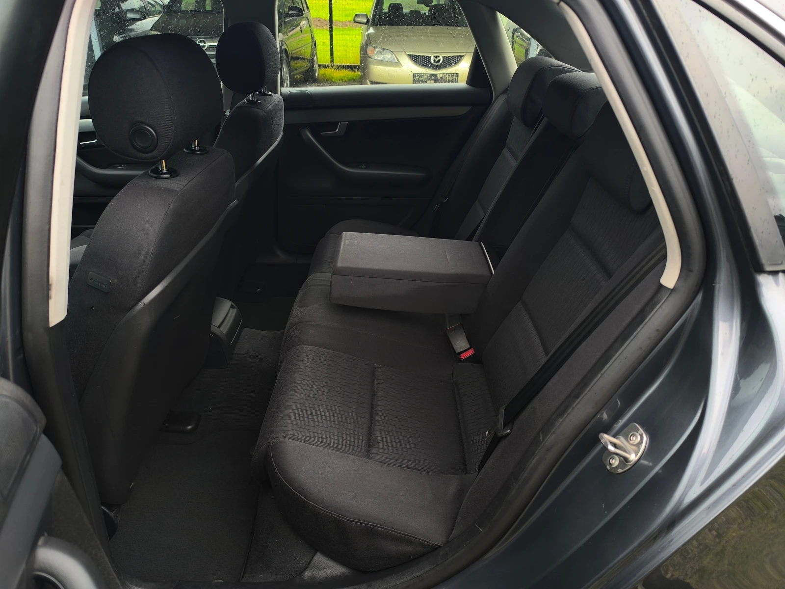 Audi A4 -1.9TDI-116кс-КЛИМАТРОНИК-, снимка 12 - Автомобили и джипове - 54483629