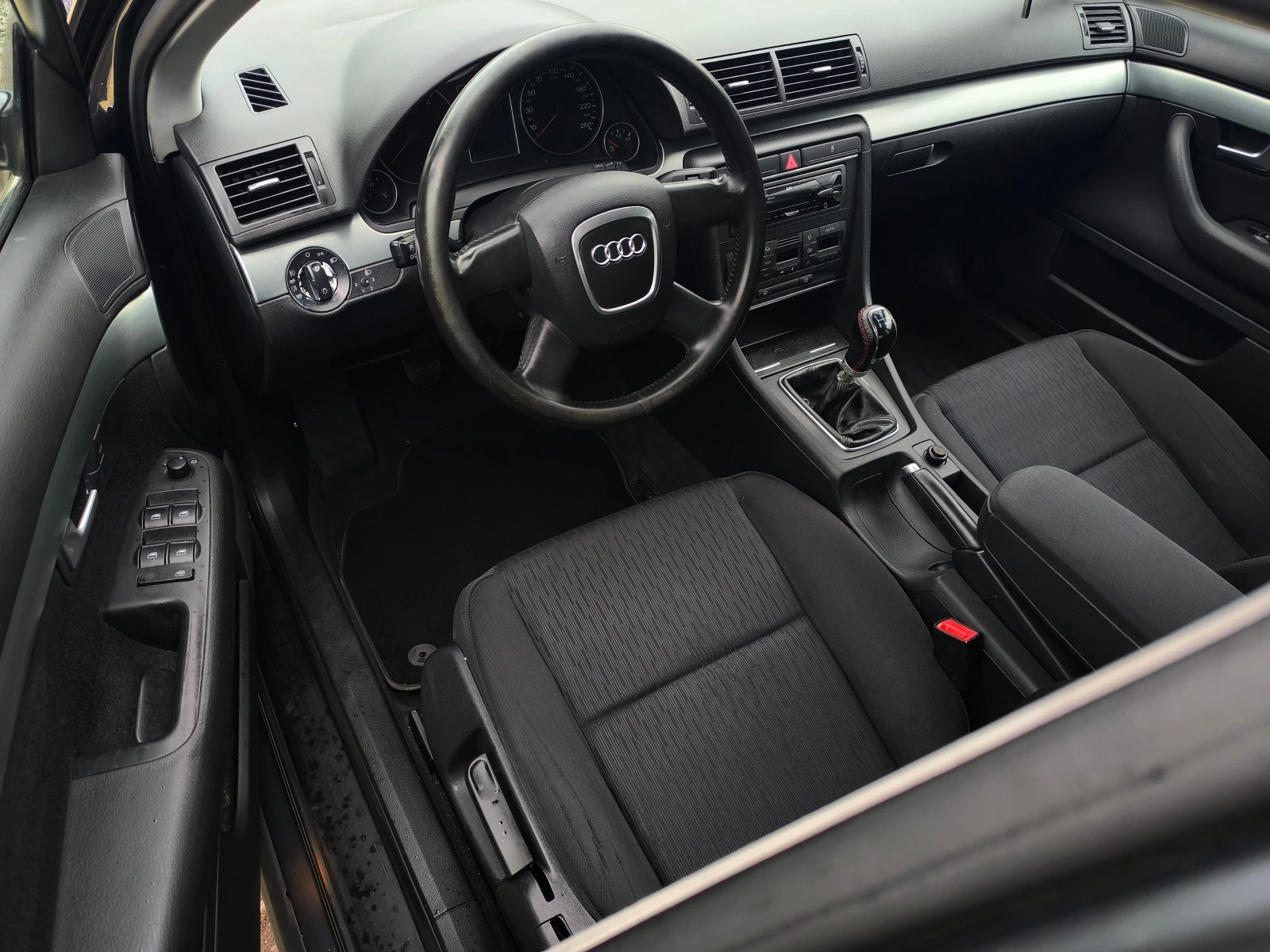 Audi A4 -1.9TDI-116кс-КЛИМАТРОНИК-, снимка 10 - Автомобили и джипове - 54483629
