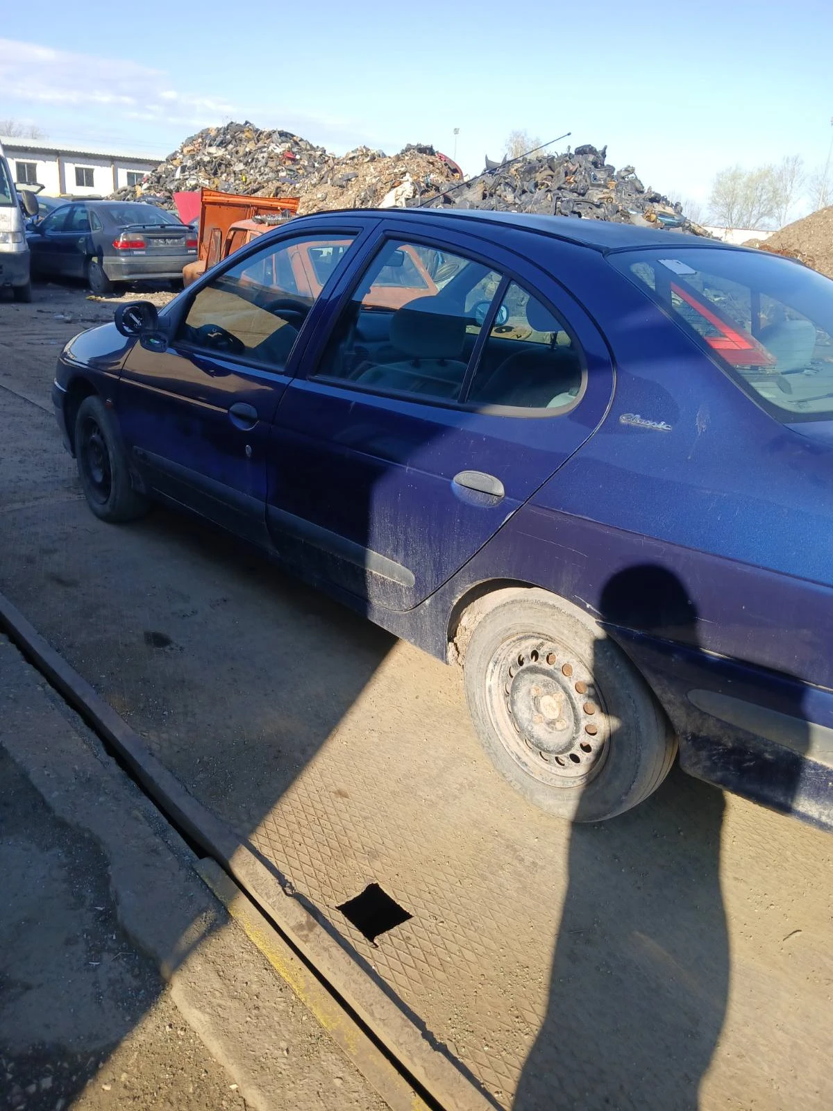Renault Megane, снимка 3 - Автомобили и джипове - 54707273