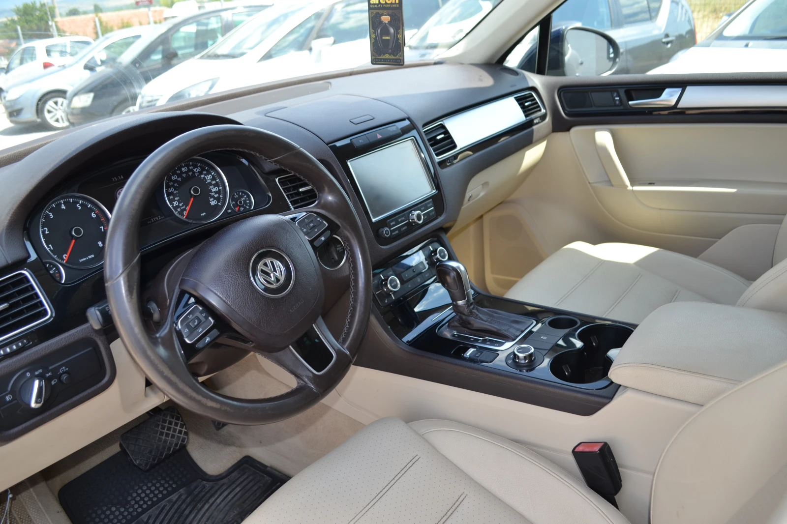 VW Touareg 3.6-v6, снимка 8 - Автомобили и джипове - 55331227