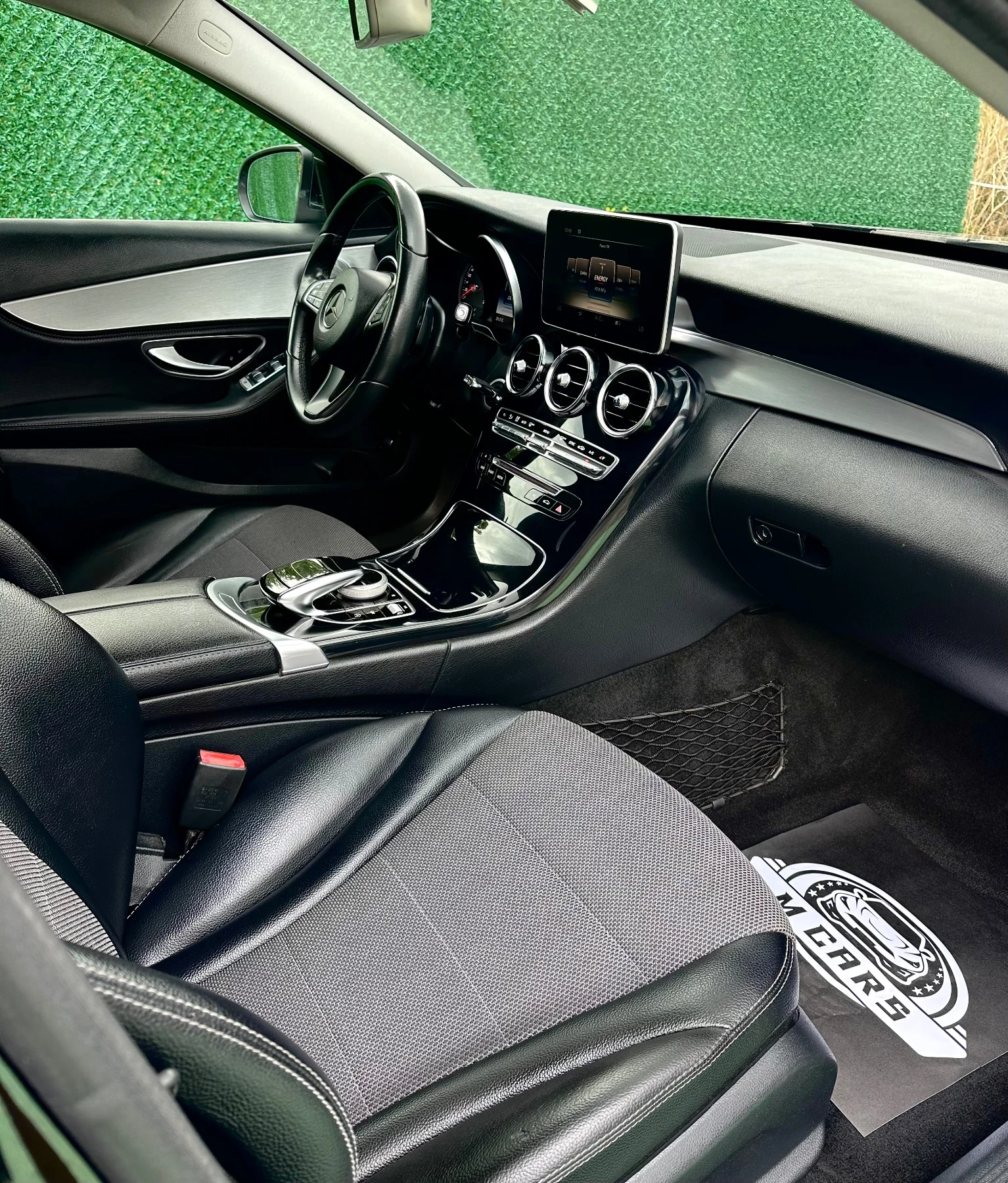 Mercedes-Benz C 220 AMG-Line, снимка 16 - Автомобили и джипове - 55422041