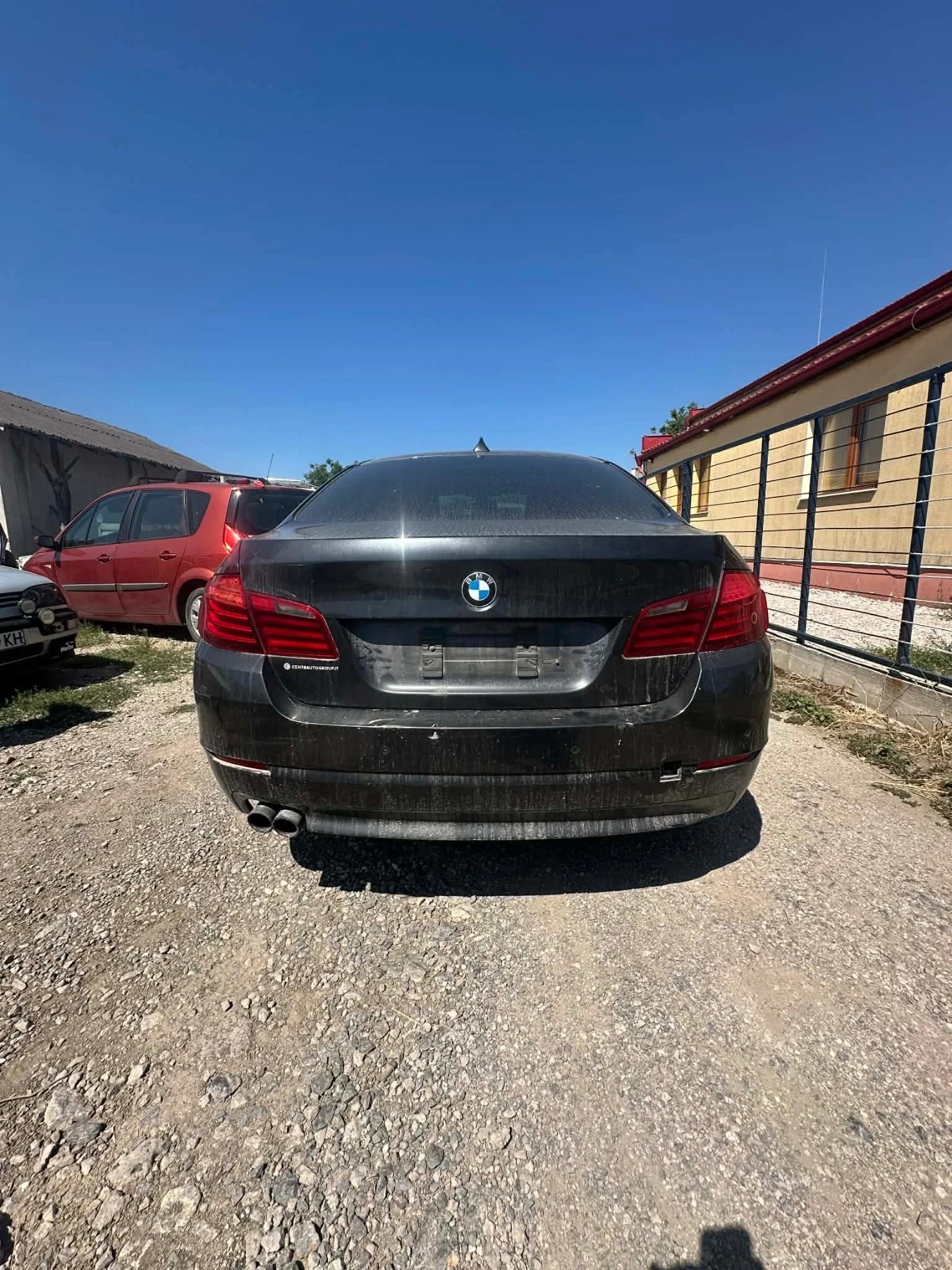 BMW 520, снимка 2 - Автомобили и джипове - 55581895