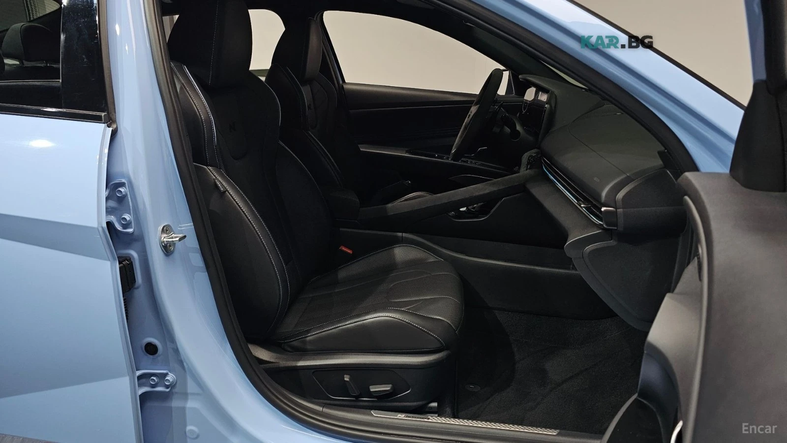 Hyundai Elantra (Avante) 2.0N* КОЖА* ОБДУХВ* НАВИ* ПАНО, снимка 12 - Автомобили и джипове - 55749842
