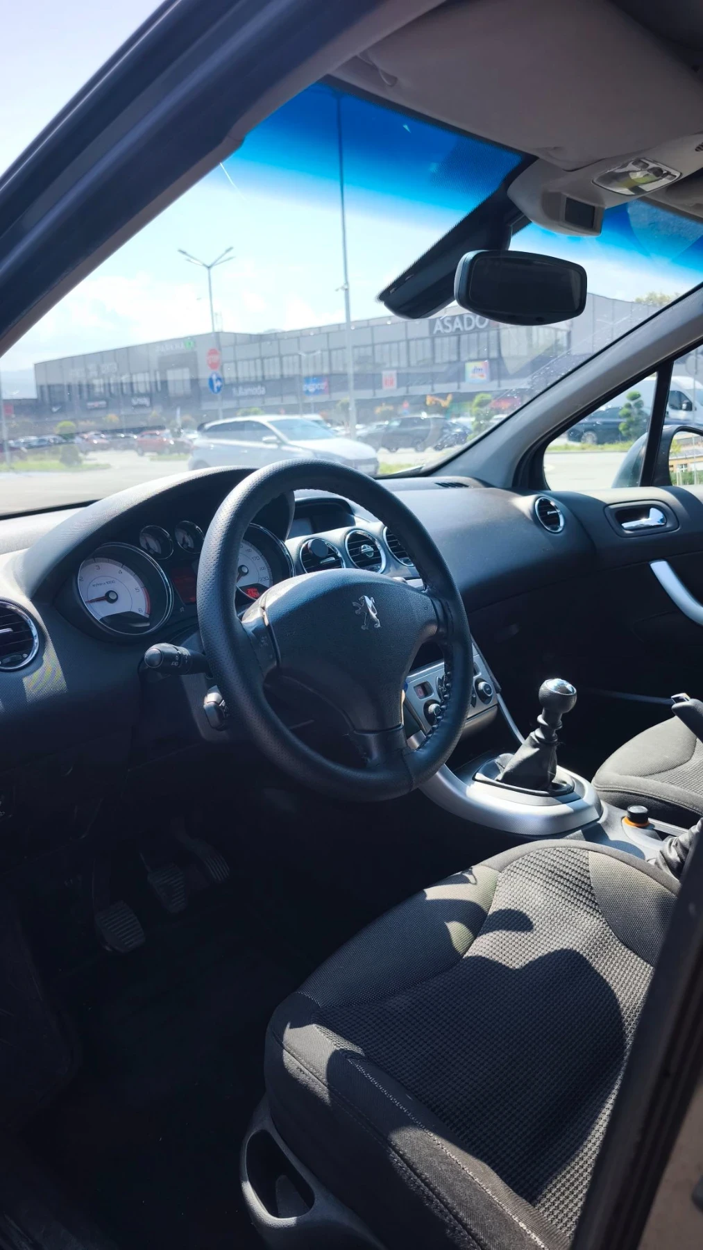 Peugeot 308 1.6HDI, снимка 8 - Автомобили и джипове - 55926935