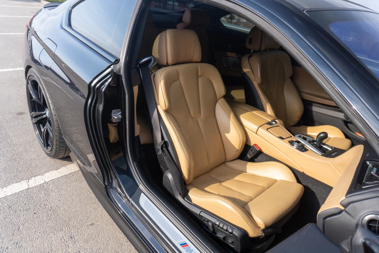 BMW M6 4.4 twinturbo, снимка 10 - Автомобили и джипове - 56273550