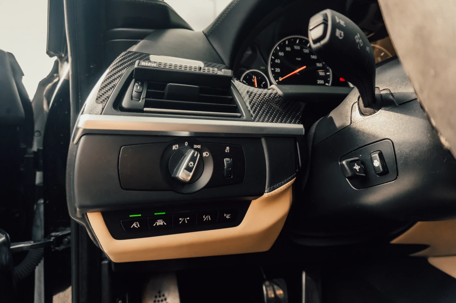 BMW M6 4.4 twinturbo, снимка 12 - Автомобили и джипове - 56273550