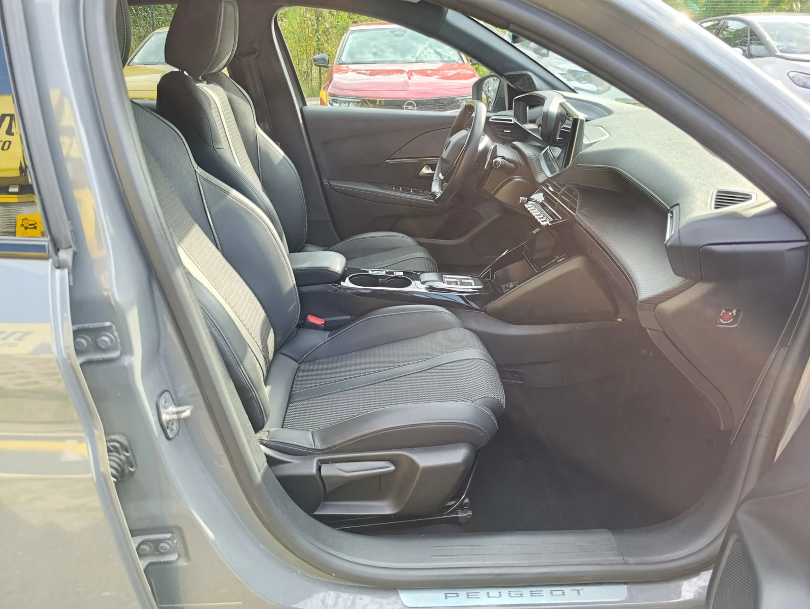 Peugeot 208 GT HYBRID ������� �� �� | Mobile.bg � ����������� 8