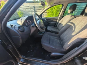 Dacia Duster Duster 1.6i, 4x4 , снимка 5