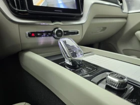Volvo XC60 B5 Ultra Bright Air Sus, снимка 10
