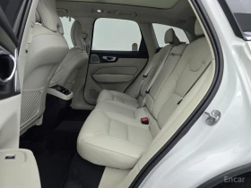Volvo XC60 B5 Ultra Bright Air Sus, снимка 13