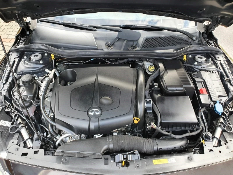 Infiniti QX30 2.2d/170/AWD/Automatic/Executive, снимка 16 - Автомобили и джипове - 48480966