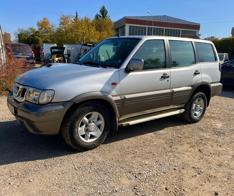 Nissan Terrano 3.0TDI, снимка 1 - Автомобили и джипове - 48595269