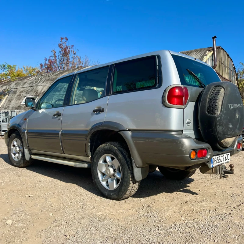 Nissan Terrano 3.0TDI, снимка 5 - Автомобили и джипове - 48595269