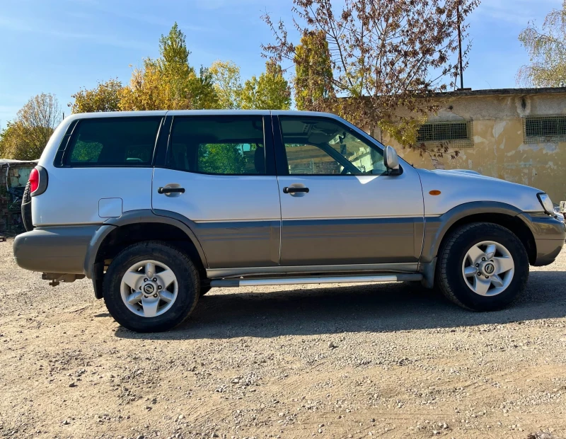 Nissan Terrano 3.0TDI, снимка 6 - Автомобили и джипове - 48595269