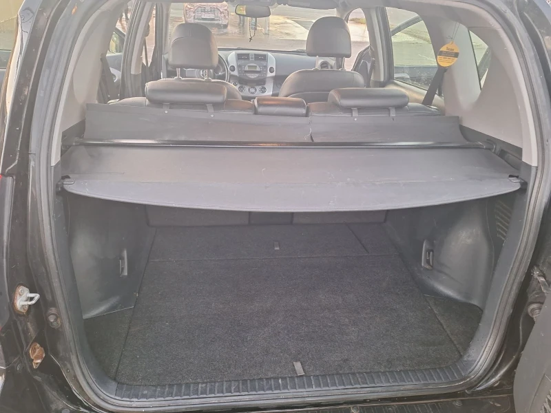 Toyota Rav4 2.0i 4x4, снимка 16 - Автомобили и джипове - 52217634