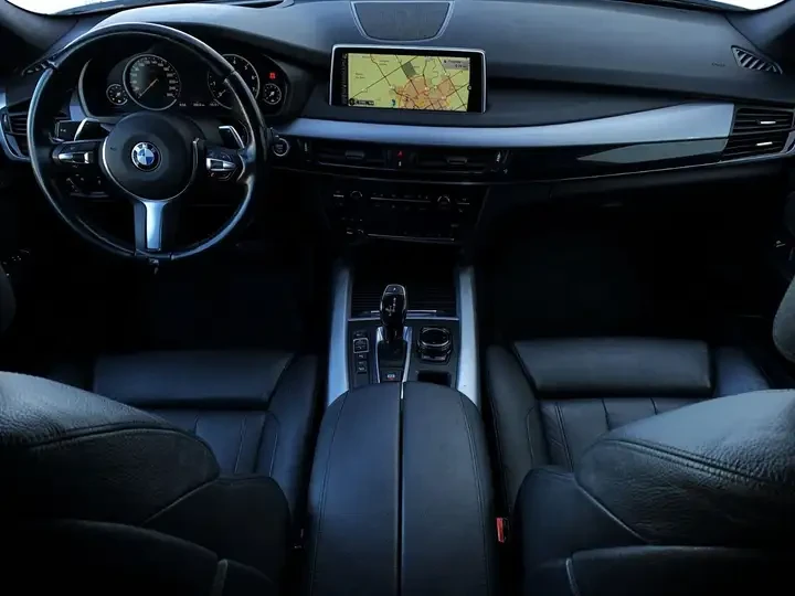 BMW X5 M* SPORT* ДИГИТАЛНО* ТАБЛО* HARMON* KARDON* LANE* , снимка 7 - Автомобили и джипове - 54564888