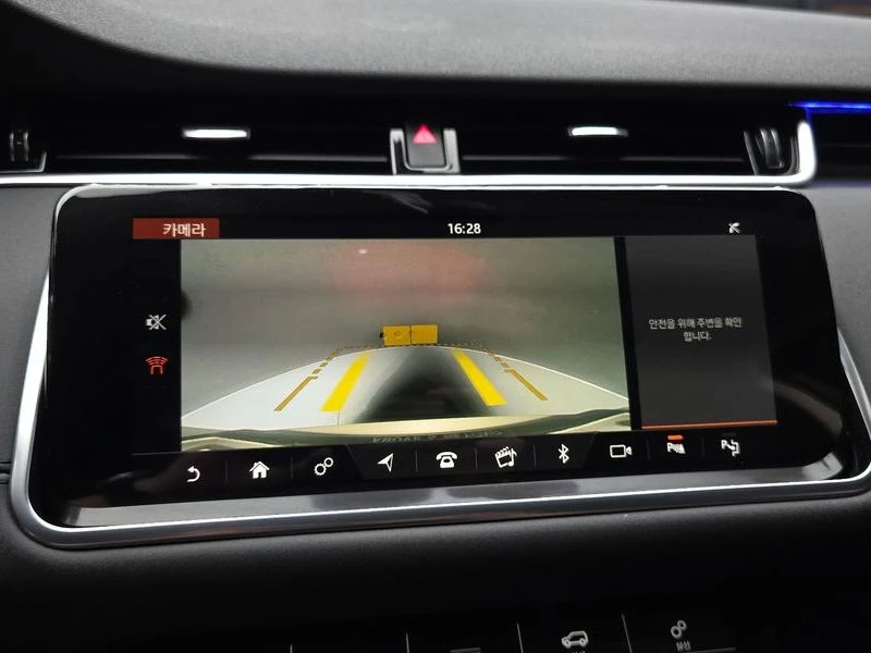 Land Rover Range Rover Evoque 2.0 Automatic, снимка 15 - Автомобили и джипове - 55873945