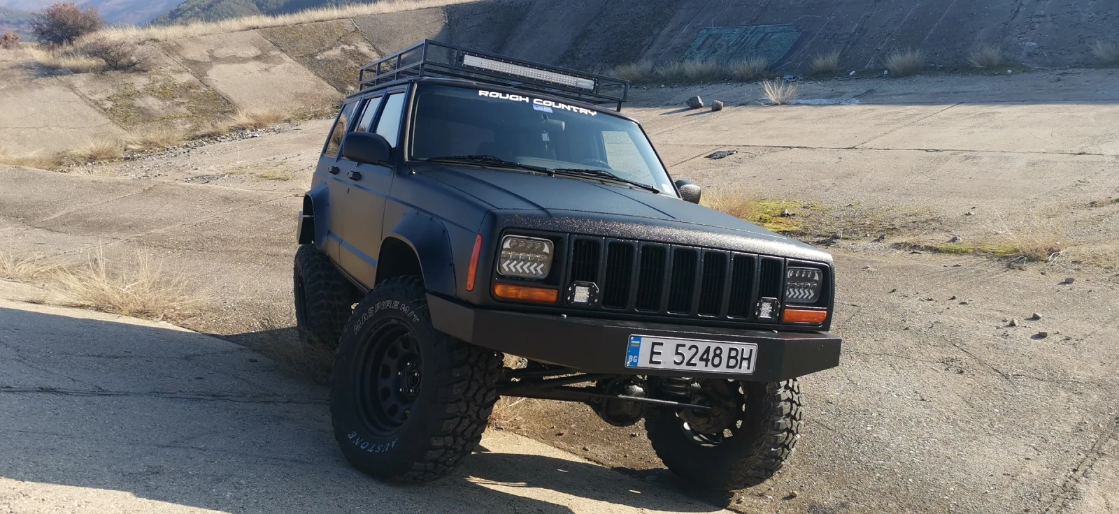 Jeep Cherokee 2.5TDI - изображение 5