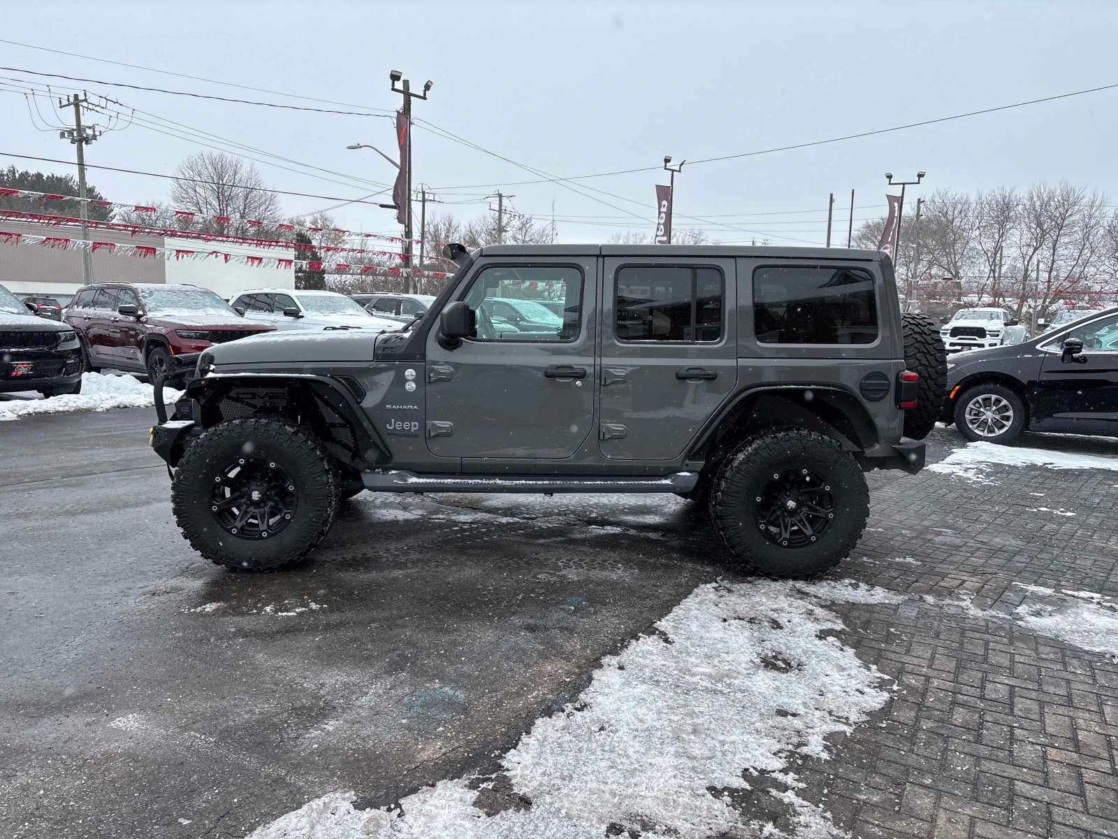 Jeep Wrangler UNLIMITED SAHARA/����/����/REMOTE START/CRUISE | Mobile.bg � ����������� 4