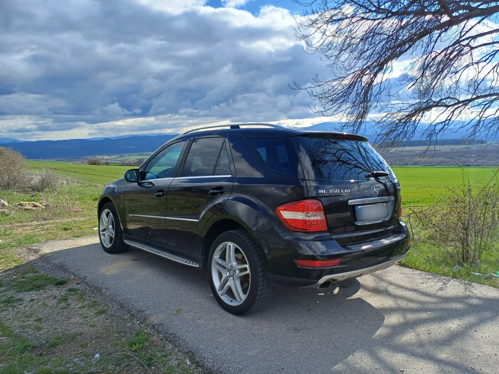 Mercedes-Benz ML 350, снимка 4 - Автомобили и джипове - 54048793