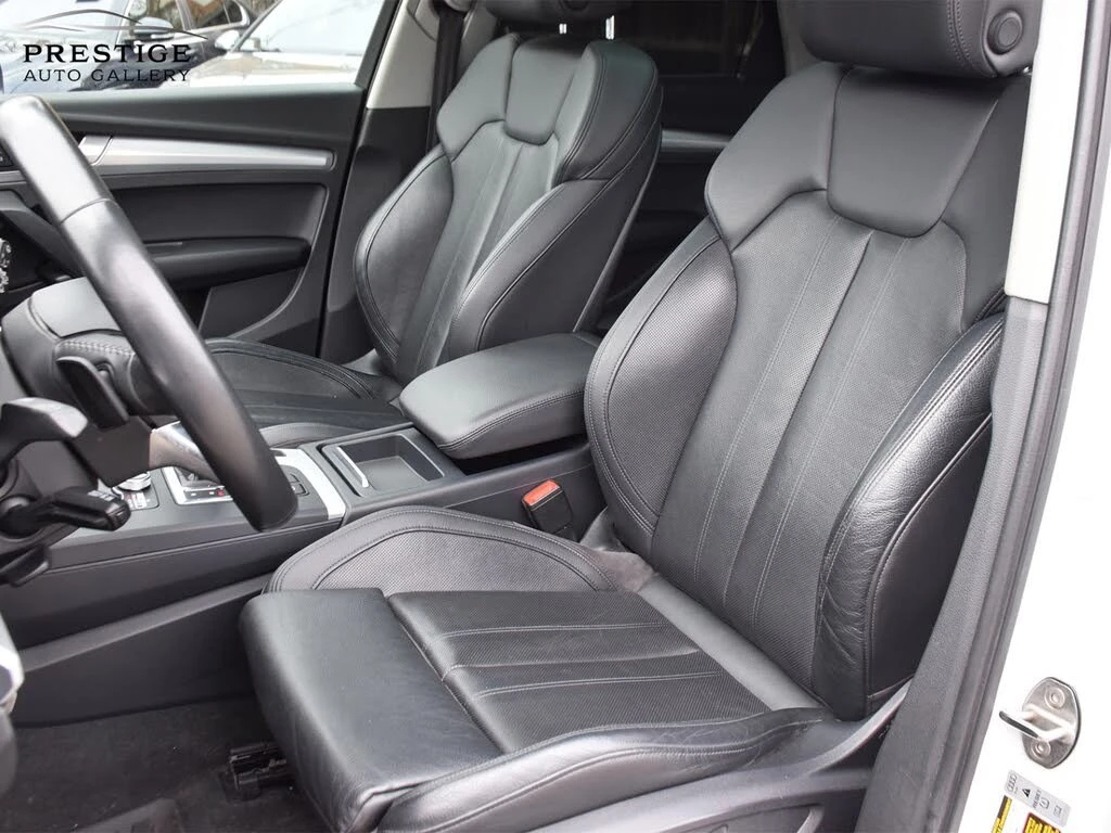 Audi Q5 BLACK OPTIC * HeadUp *  AвтоКредит * (ЦЕНА ДО БГ), снимка 12 - Автомобили и джипове - 54418145
