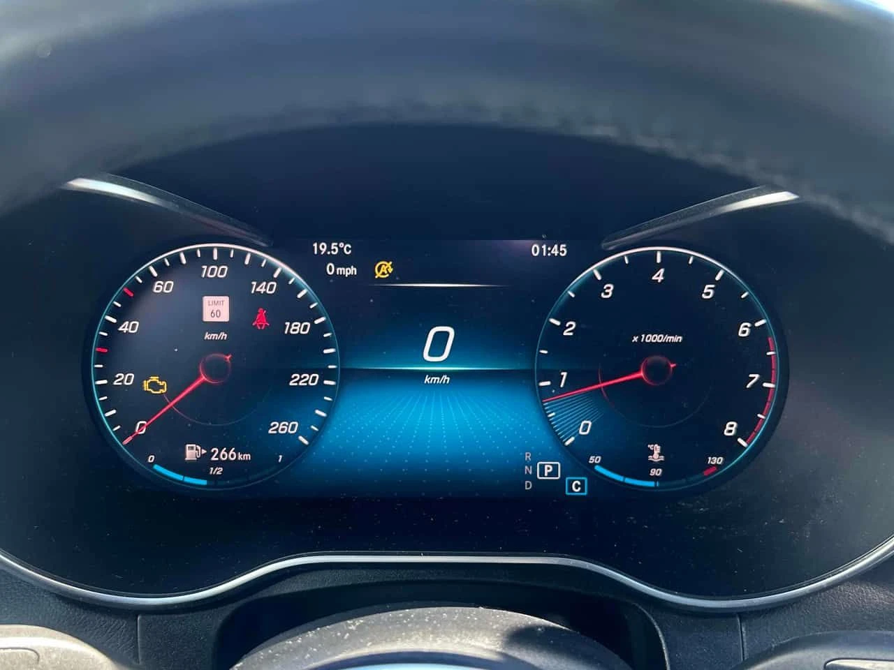 Mercedes-Benz GLC 300 4MATIC/360/ПАНОРАМА/ПОДГРЕВИ, снимка 8 - Автомобили и джипове - 54861937