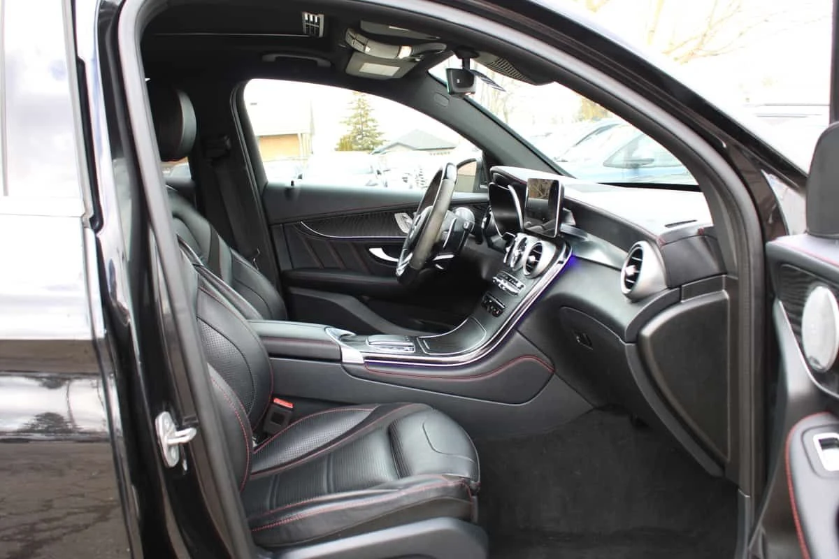 Mercedes-Benz GLC AMG 43  CARFAX, снимка 14 - Автомобили и джипове - 55296316