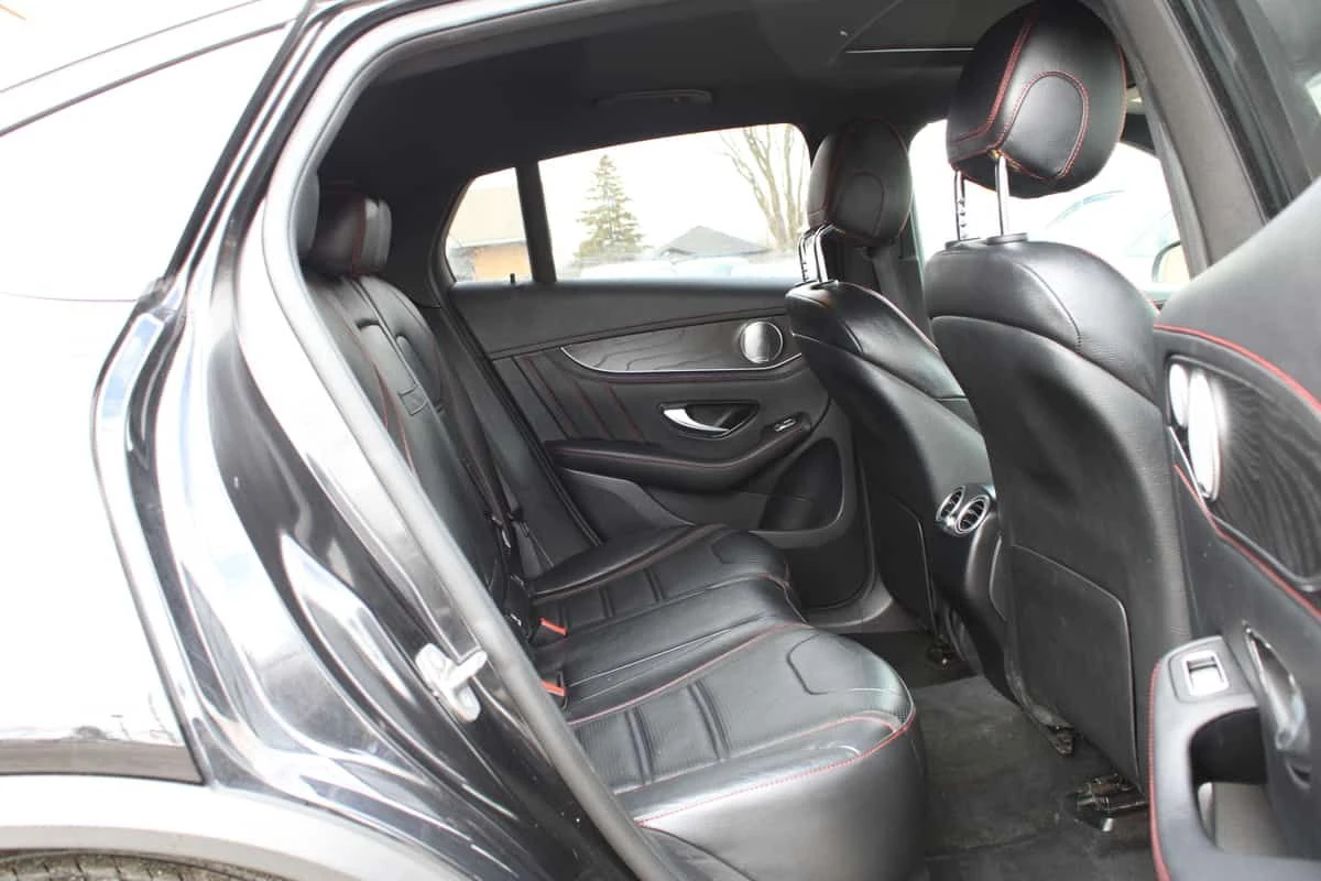 Mercedes-Benz GLC AMG 43  CARFAX, снимка 13 - Автомобили и джипове - 55296316