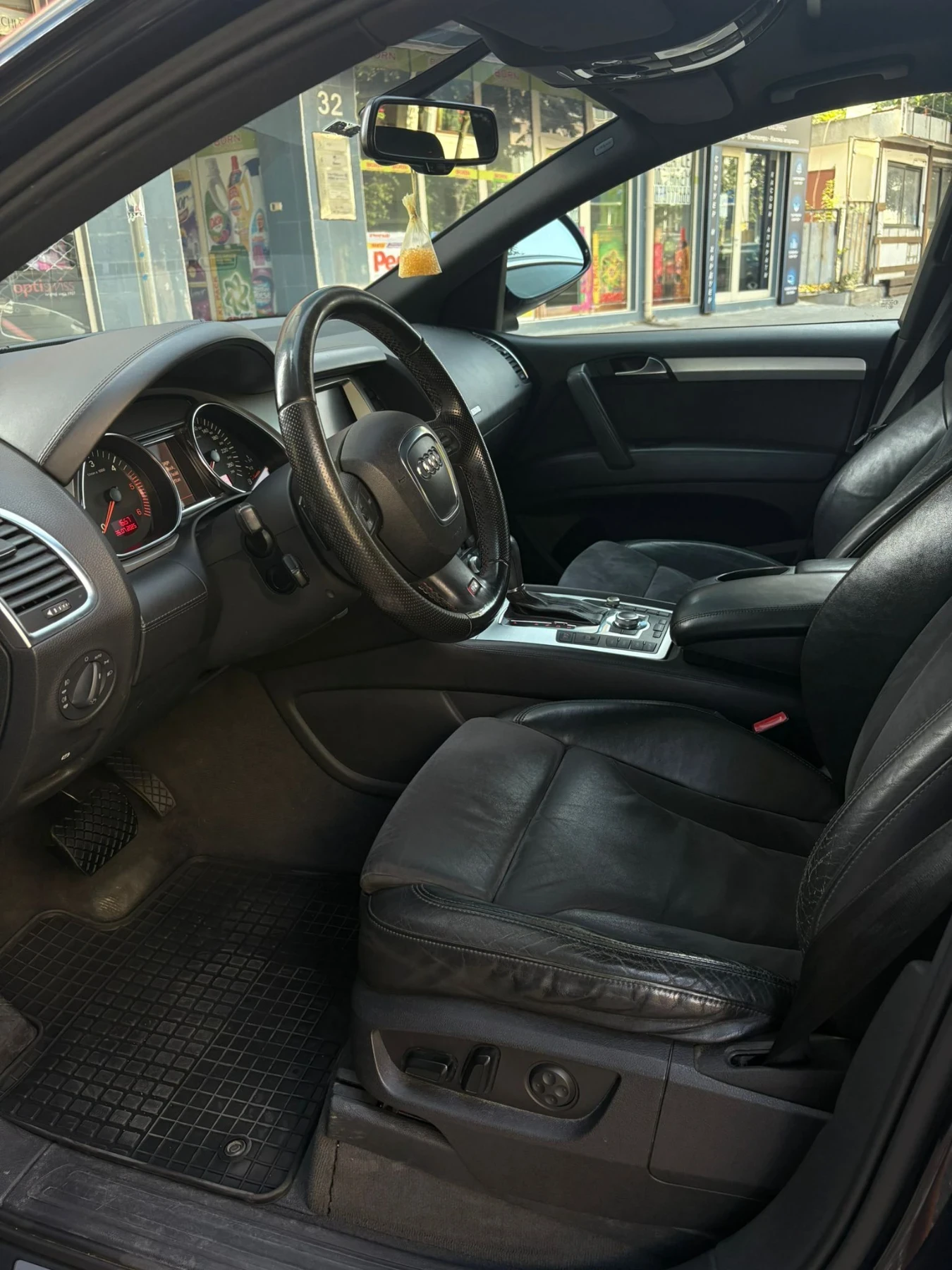 Audi Q7 S-Line, снимка 15 - Автомобили и джипове - 55767502