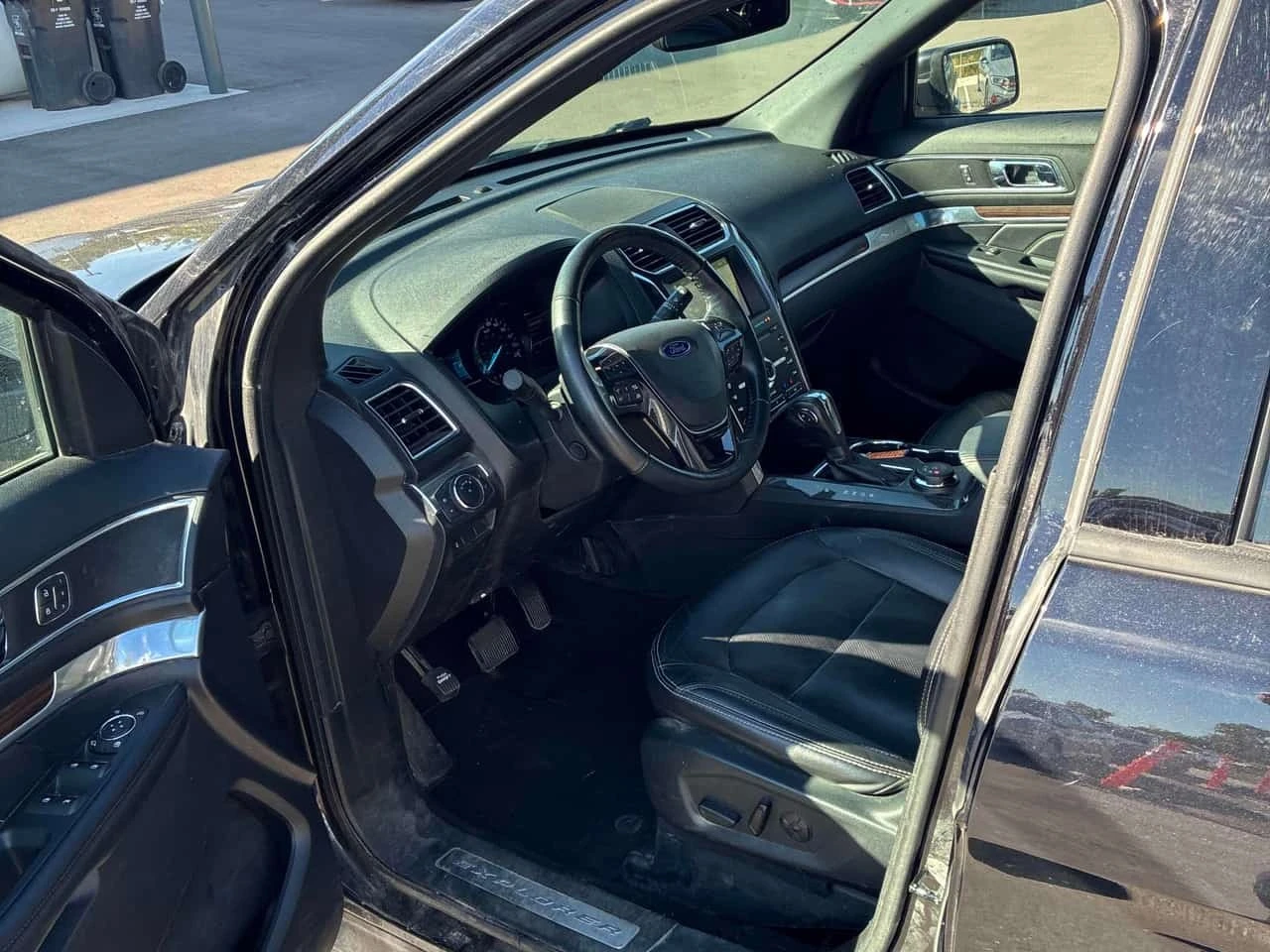 Ford Explorer * Limited * CARFAX * AВТОКРЕДИТ* , снимка 5 - Автомобили и джипове - 56325574