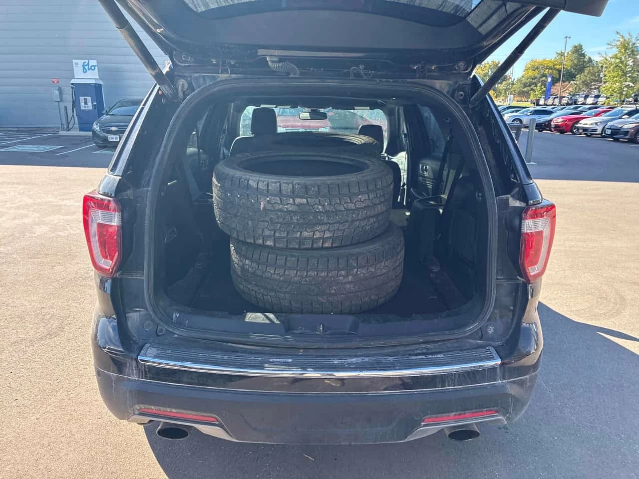Ford Explorer * Limited * CARFAX * AВТОКРЕДИТ* , снимка 14 - Автомобили и джипове - 56325574