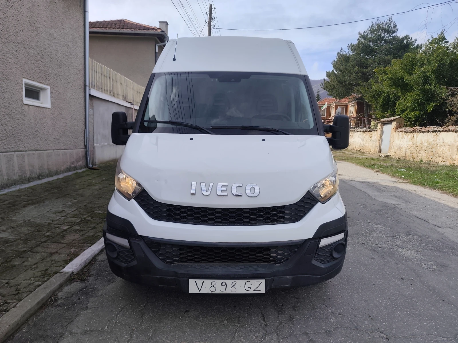 Iveco 35s15 3000 - изображение 2