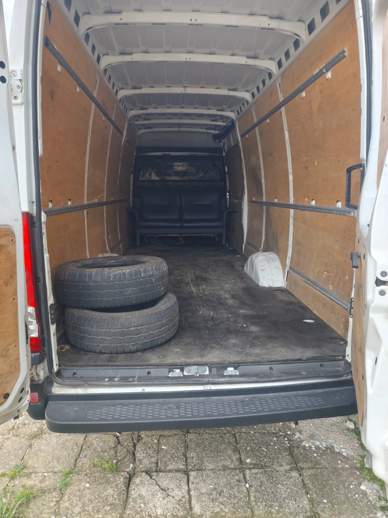 Iveco 35s15 3000 - изображение 6