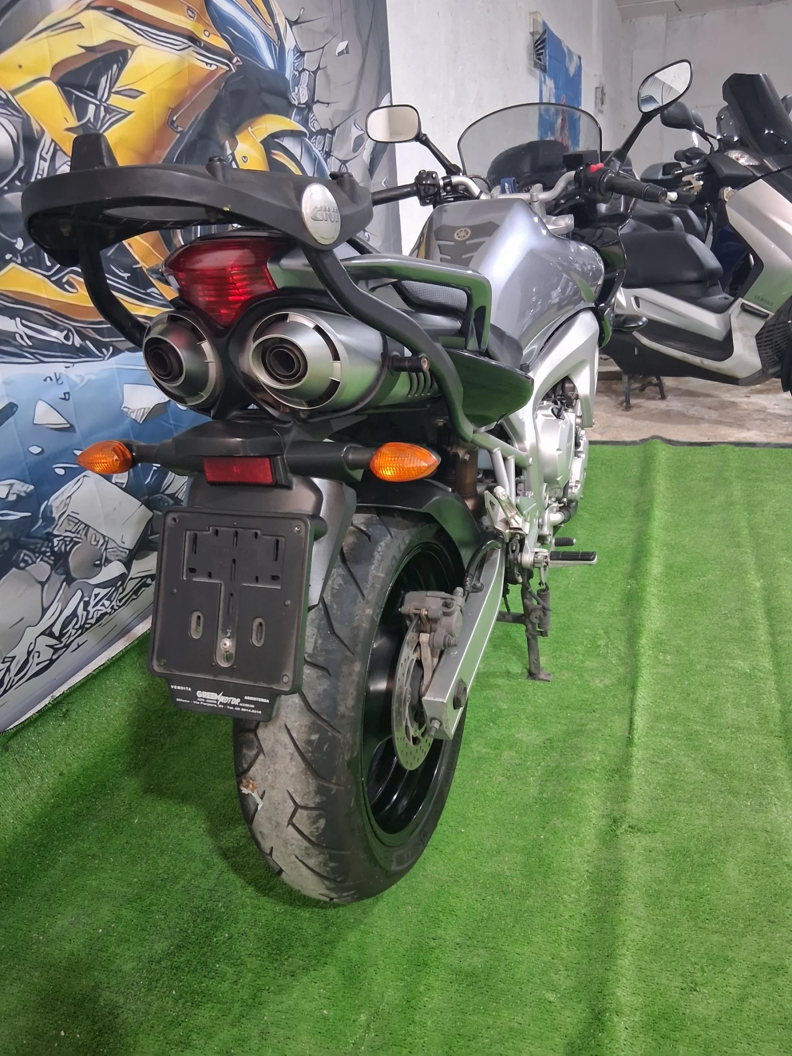 Yamaha Fazer, снимка 10 - Мотоциклети и мототехника - 55023224