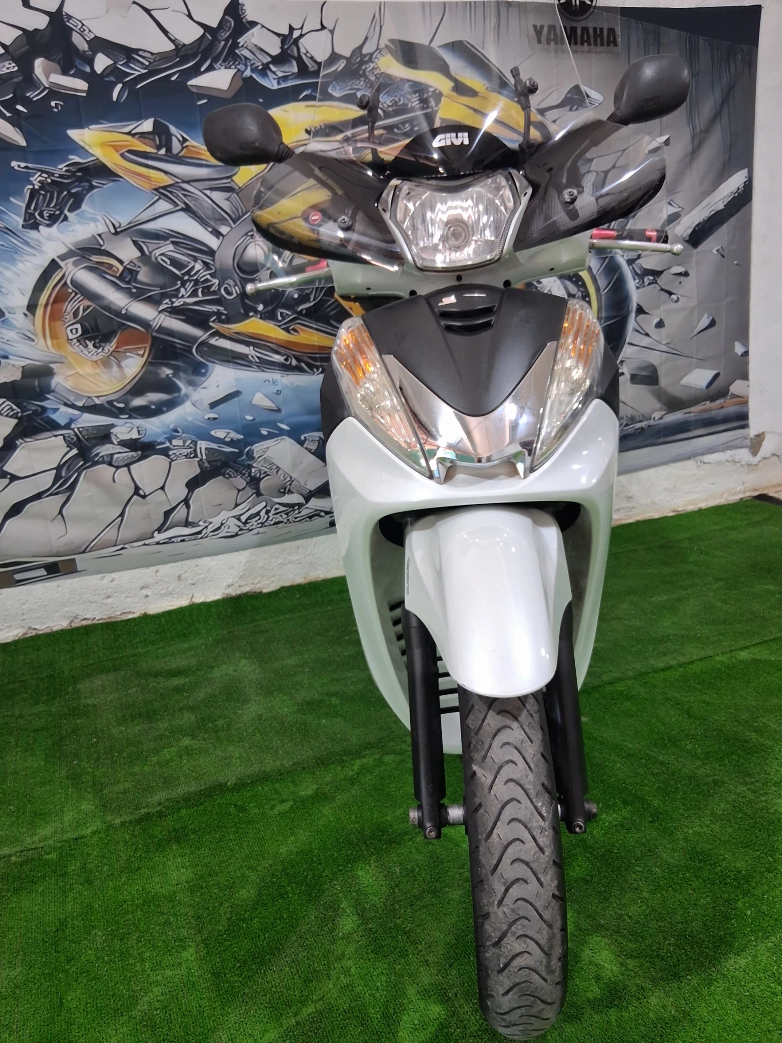Honda Sh, снимка 2 - Мотоциклети и мототехника - 55023224