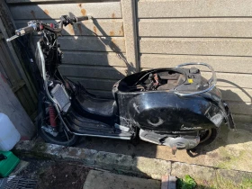 2 броя Vespa 125i GTS, снимка 6 - Части - 47423648