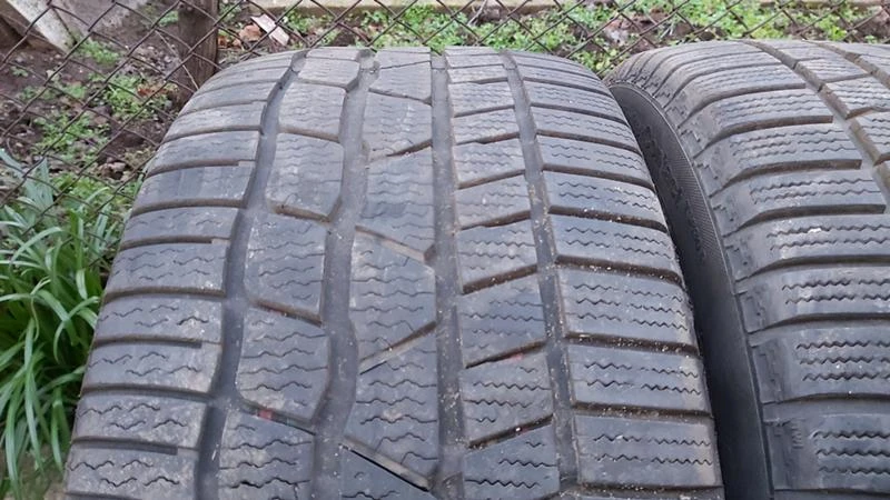 Гуми Зимни 245/45R17, снимка 3 - Гуми и джанти - 27571583