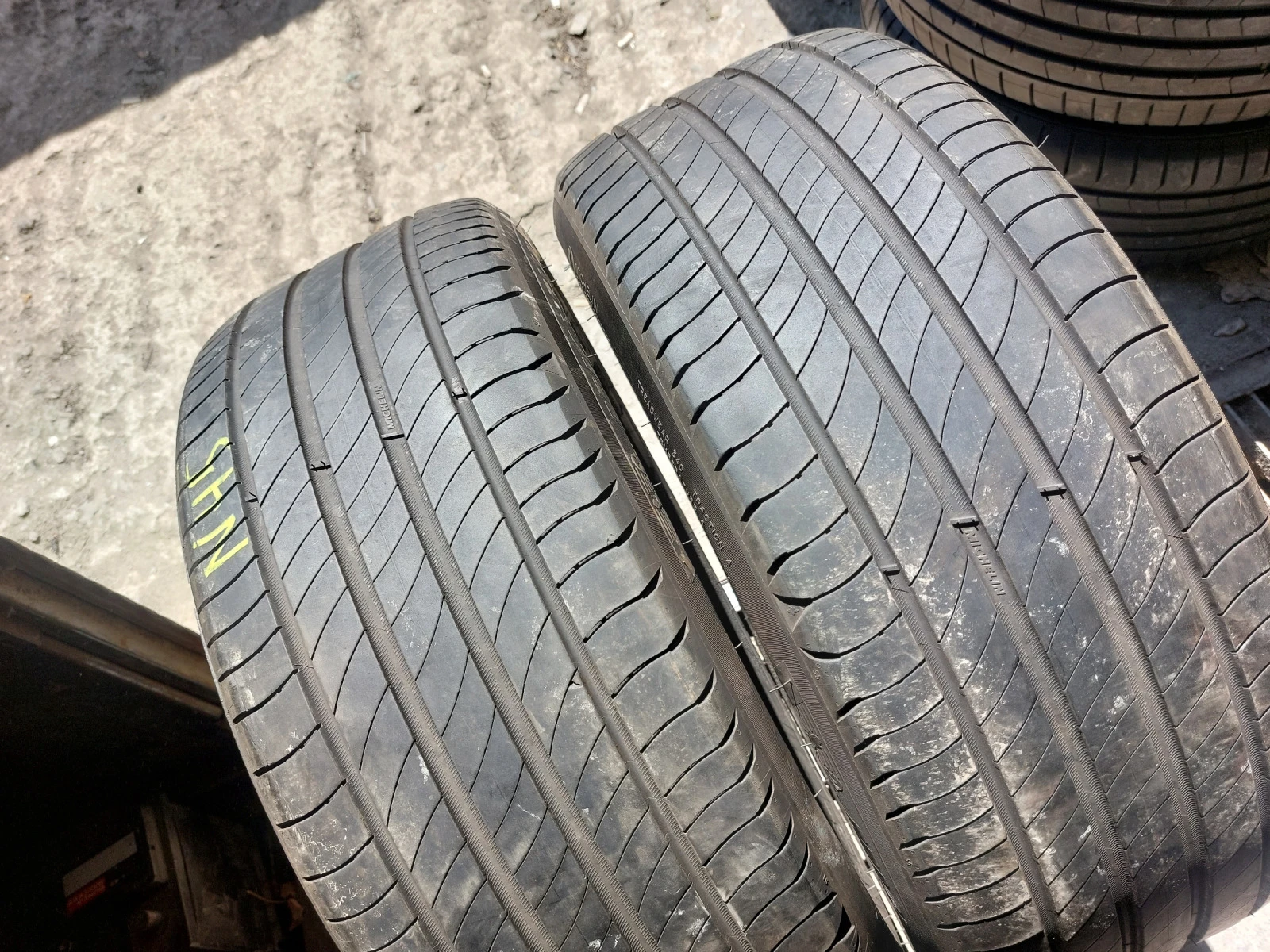 ���� 215/55R18 | Mobile.bg � ����������� 1